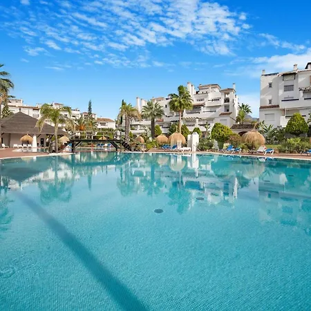 Adelfas By Finest Apartament *