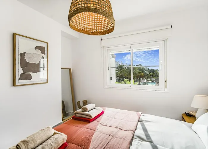 Adelfas By Finest Apartment *