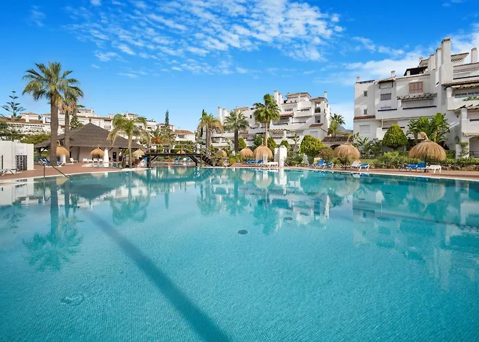 Adelfas By Finest Apartment *