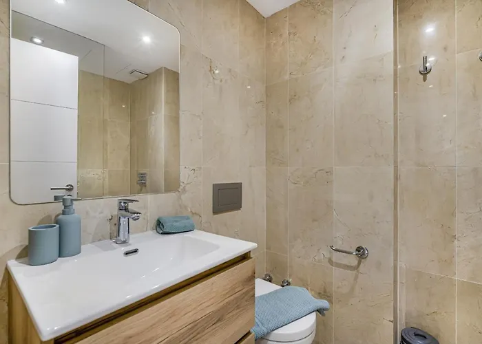 Adelfas By Finest Apartment